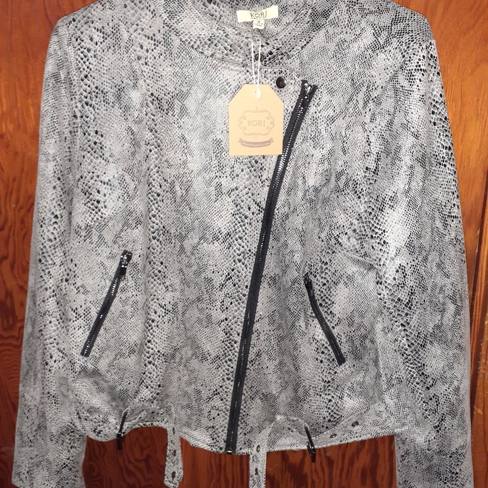 KORI AMERICA SNAKESKIN PRINT JACKET
